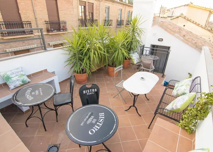 tuGuest Gran Vía Apartments